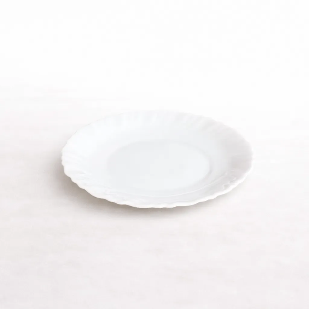 Assiette festonnée à fromage