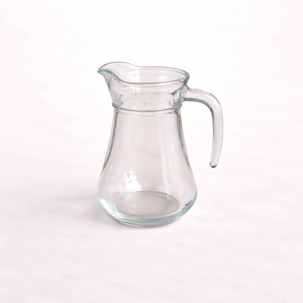 Carafe à eau classique